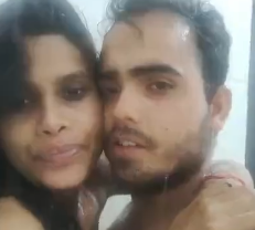 Exclusive Desi Lover Bathing Clip